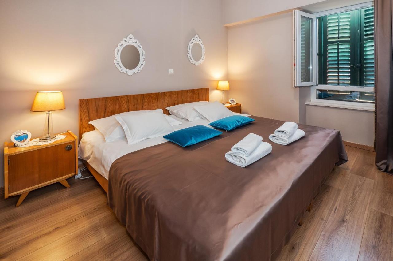 Apartment Queen Teuta In The Heart Of Split Historical Heritage Zewnętrze zdjęcie