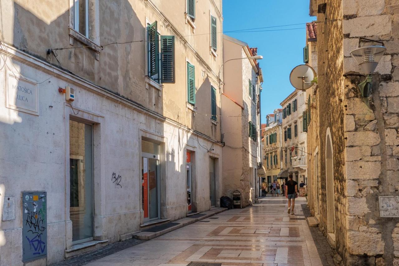 Apartment Queen Teuta In The Heart Of Split Historical Heritage Zewnętrze zdjęcie