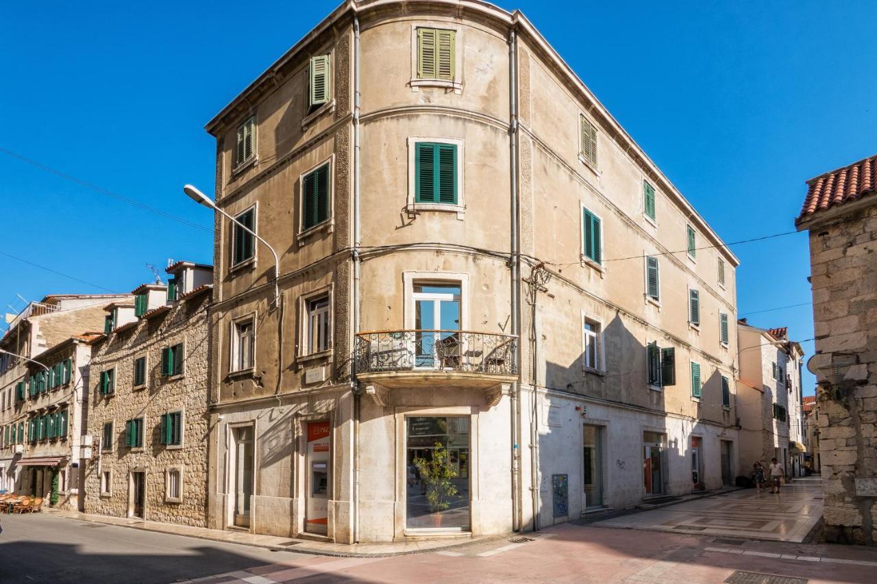 Apartment Queen Teuta In The Heart Of Split Historical Heritage Zewnętrze zdjęcie
